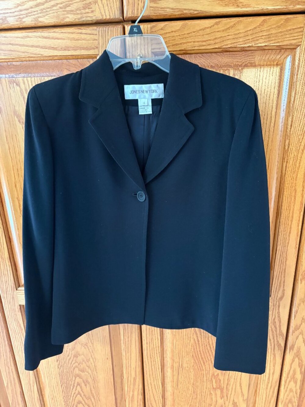 Black Blazer Jacket Jones Sz 4 Wool Notch Collar Lined 1 Button 23" Long